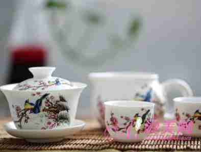 电脑族养生：每天必喝的4杯茶
